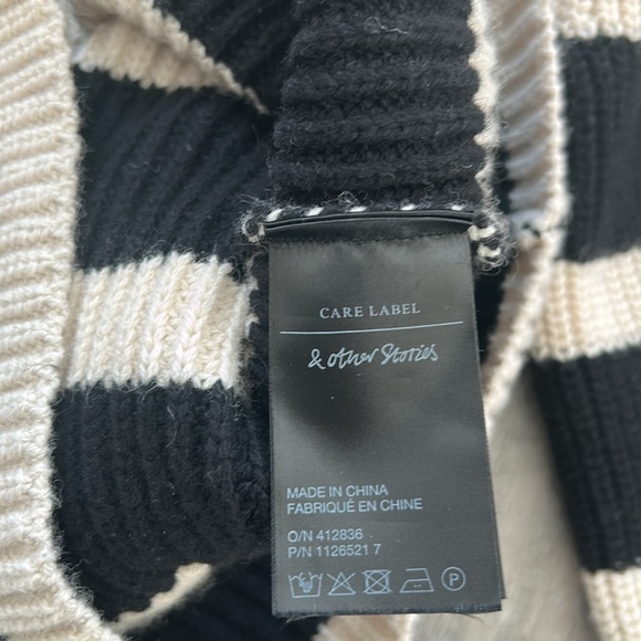 SALE • & Other Stories • Chunky Striped Sweater (read post) - Picture 5 of 9